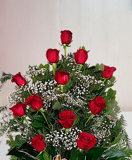 Ramo Funerario de 12 Rosas Rojas para Tanatorio en Hospitalet