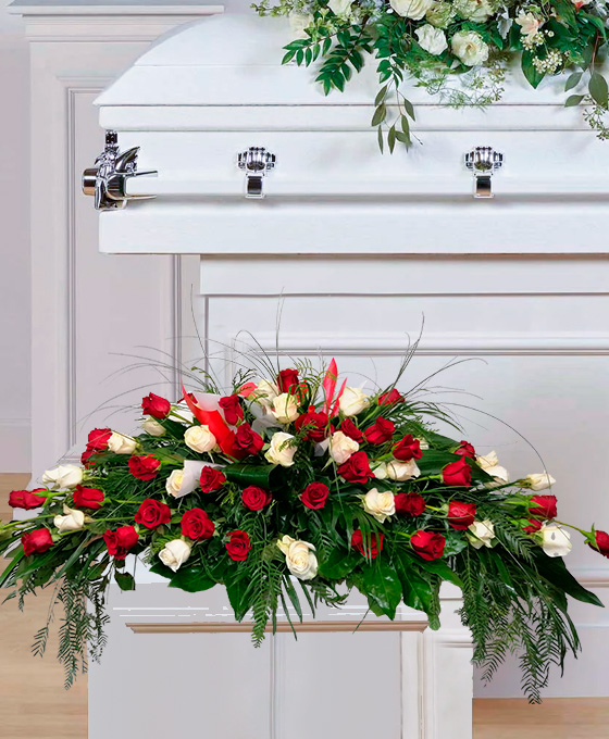 Cubreferetros de Flores de Diferentes Colores para Funerales en Hospitalet envío urgente de flores